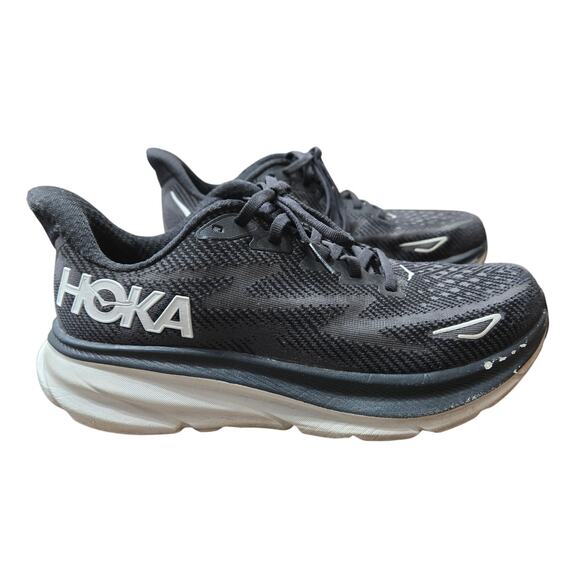 Hoka Clifton 9 running shoes in a black and white colorway women's 7.5 - Picture 1 of 9